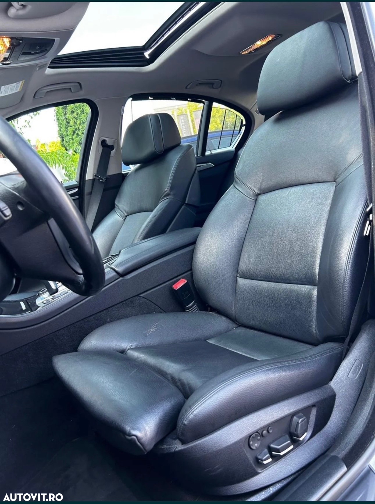 BMW Seria 5 525d Sport-Aut. Luxury Line - 6