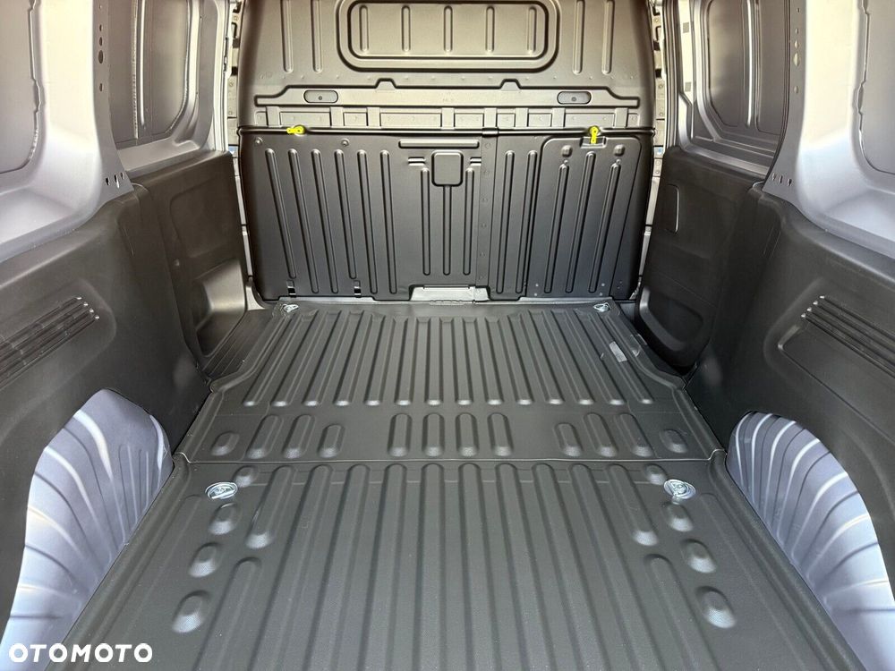 Opel Combo Cargo Furgon XL 1.5 T.Diesel 100KM MT6 - 13