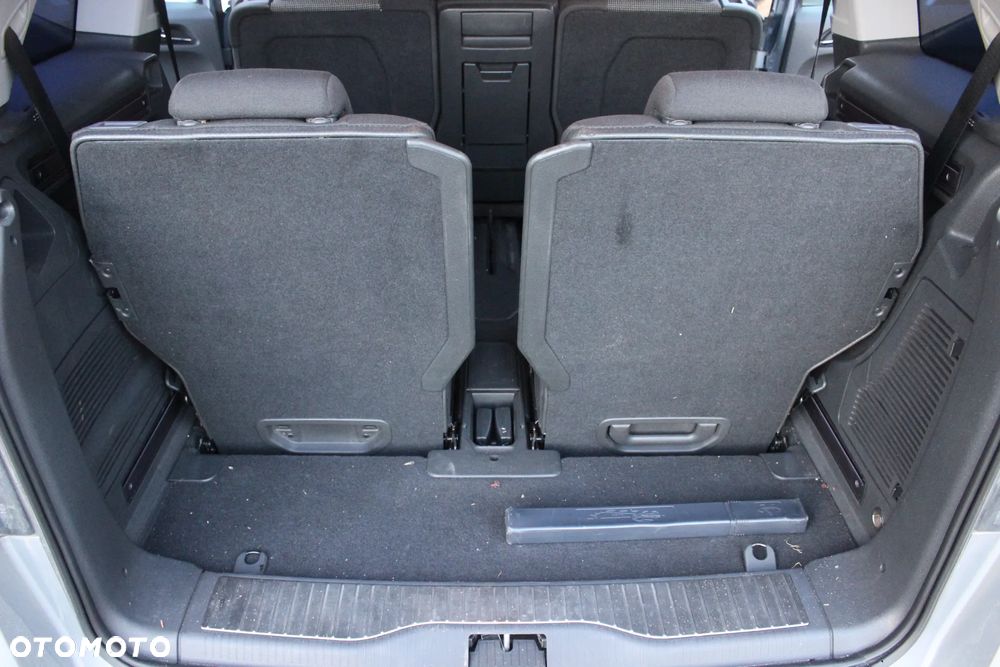 Opel Zafira 2.0 T Sport - 10