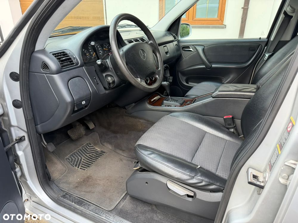 Mercedes-Benz ML - 7