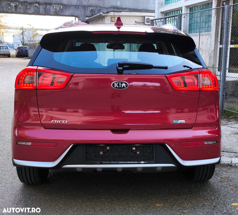 Kia Niro 1.6 GDI HEV 2WD OPF Aut. Vision - 19