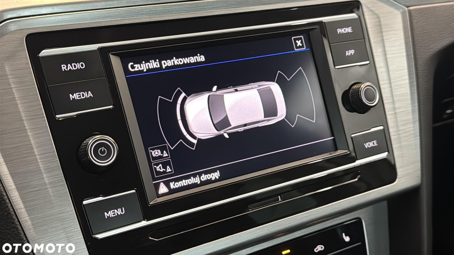 Volkswagen Passat 2.0 TDI EVO Essence - 23