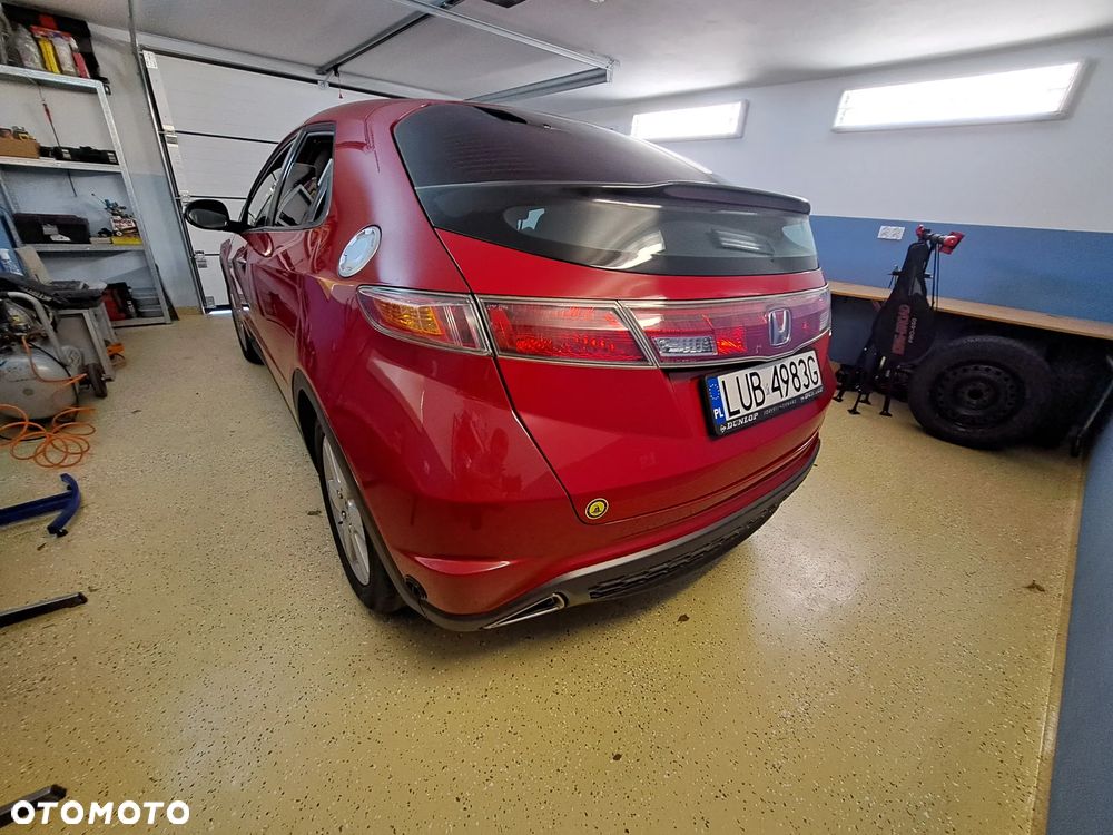 Honda Civic 1.8 Sport - 3