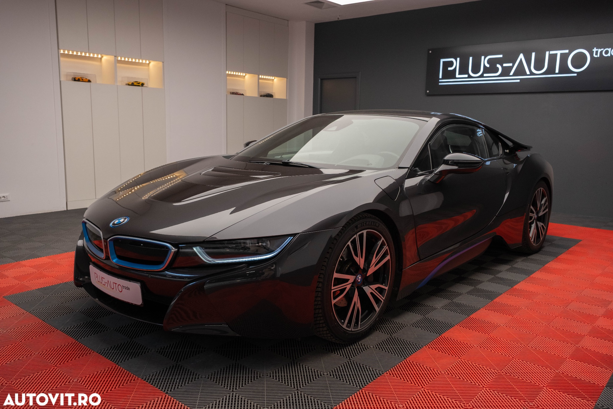 BMW i8 Coupe - 3