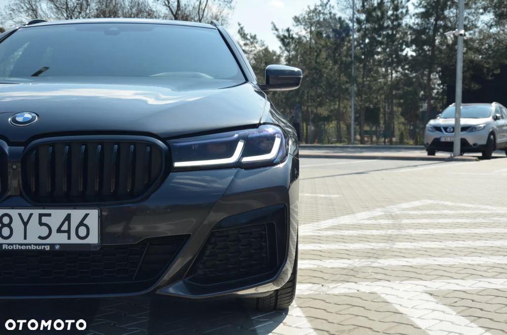 BMW Seria 5 520d Sport - 12
