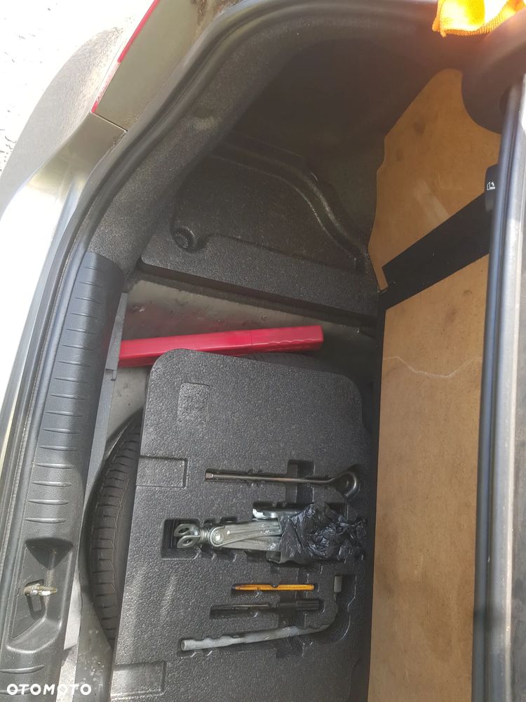 Honda Civic 1.8 Comfort - 30