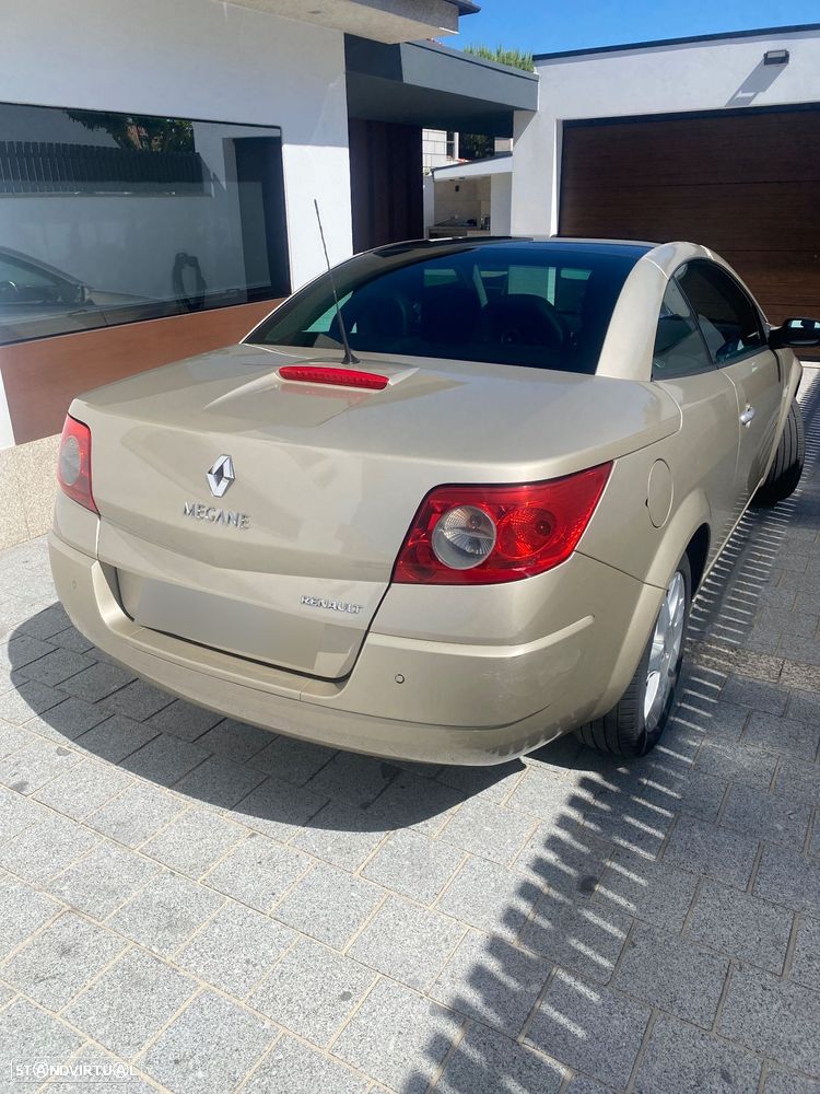 Renault Mégane CC 1.5 dCi Privilège Luxe - 4