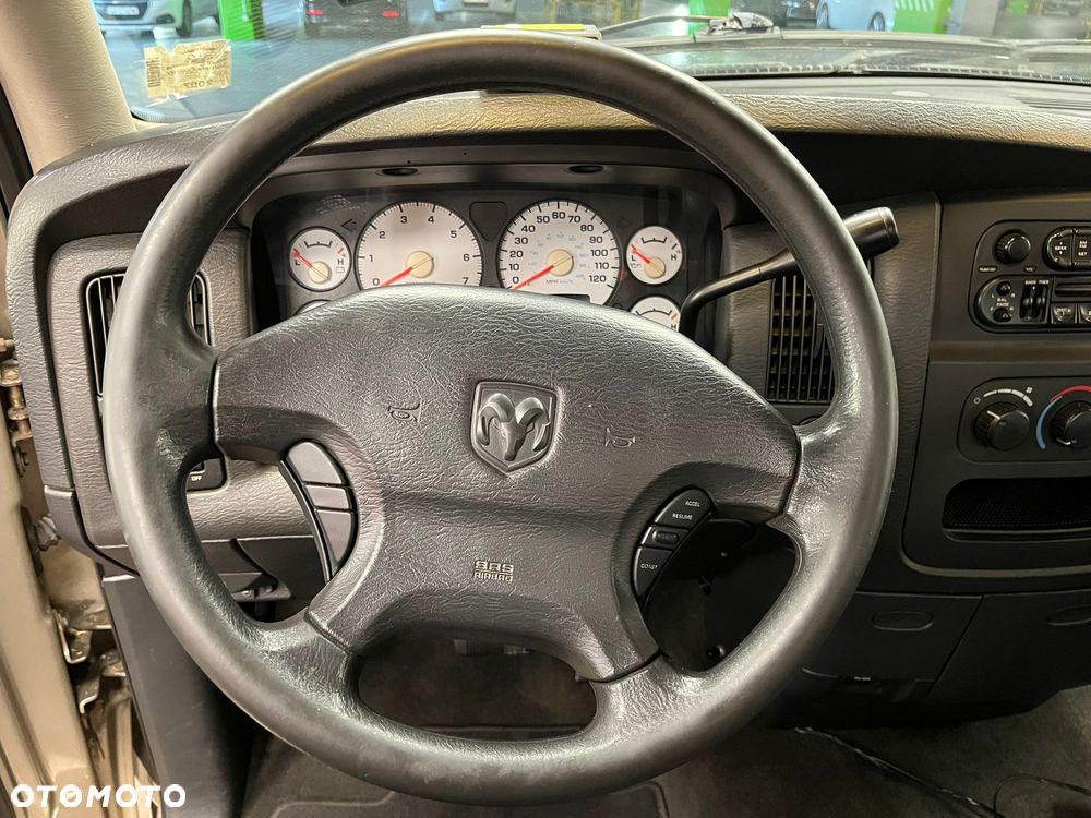 Dodge RAM - 7