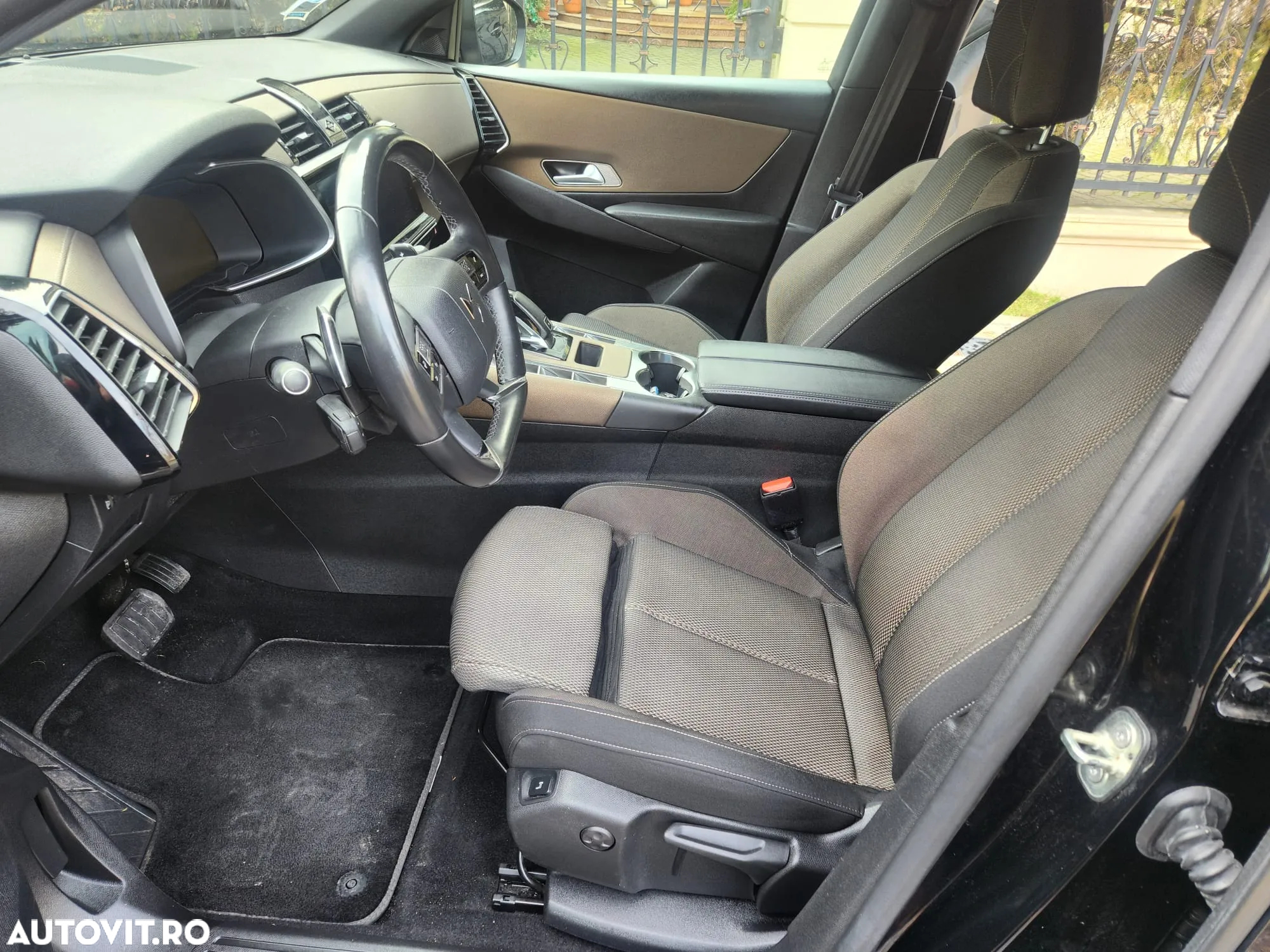 DS Automobiles DS 7 Crossback DS7 1.5 BlueHDi 130 S&S EAT8 BASTILLE - 20