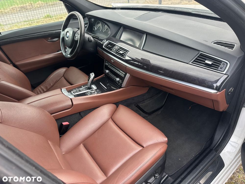 BMW 5GT 530d xDrive Modern Line - 7