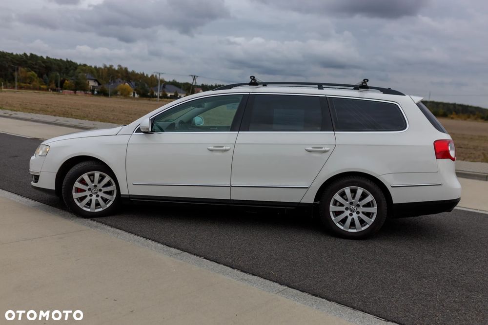 Volkswagen Passat 2010 photo 4
