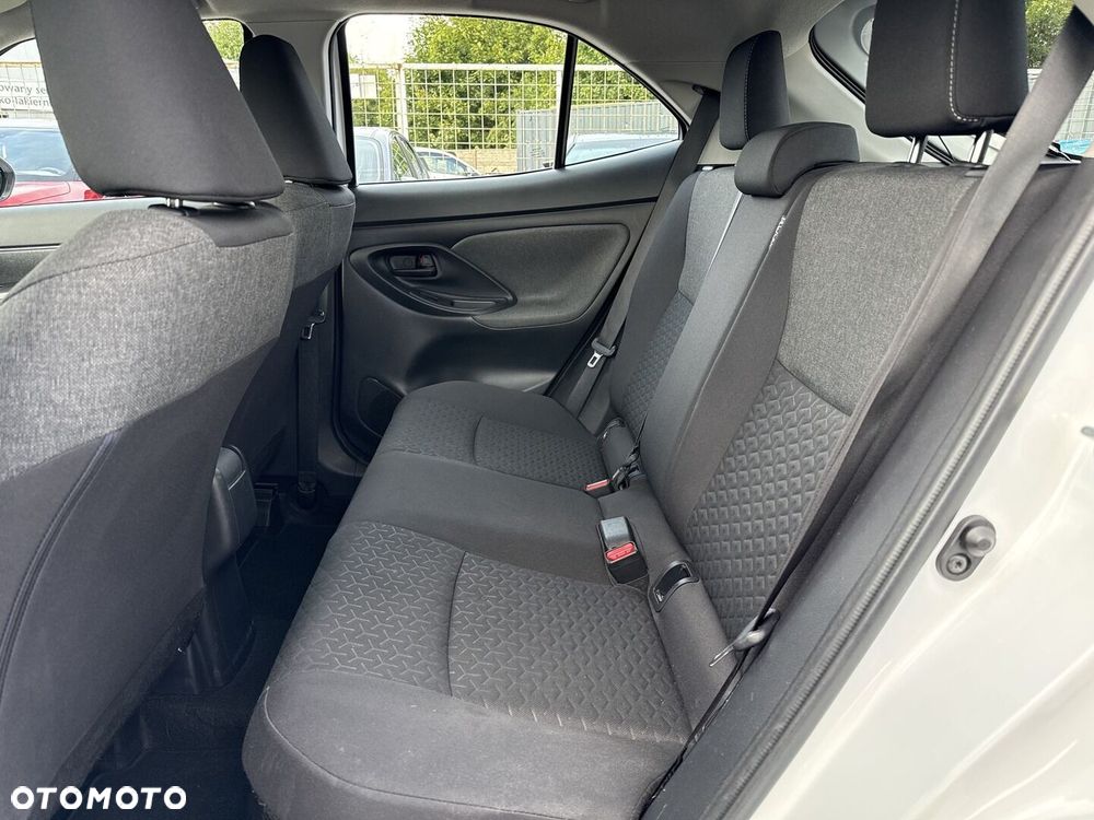 Toyota Yaris Cross Hybrid 1.5 Comfort - 22
