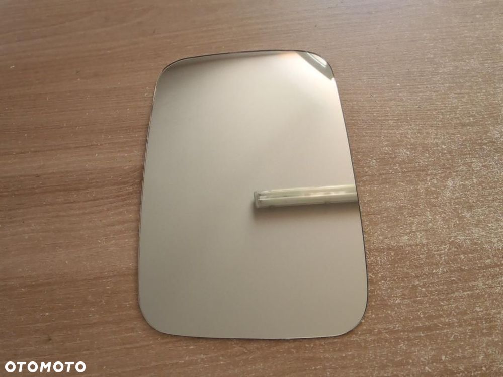 LUSTERKO WKŁAD SZYBKA VW T4 DOKA SKRZYNIOWY - 1