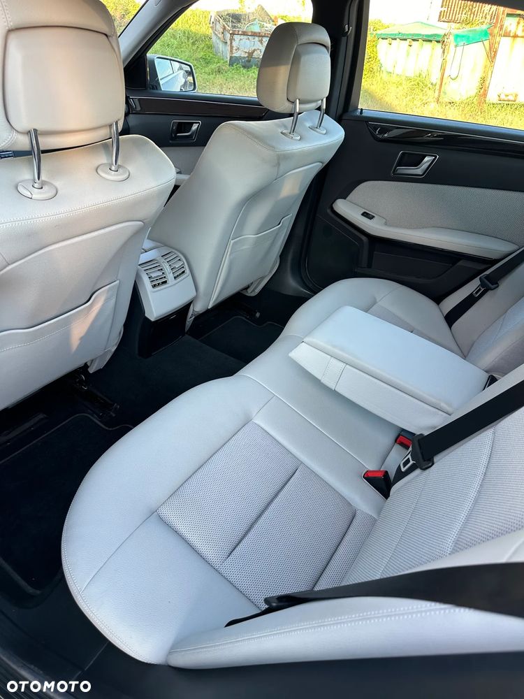 Mercedes-Benz Klasa E 350 4-Matic BlueEff Avantgarde - 7