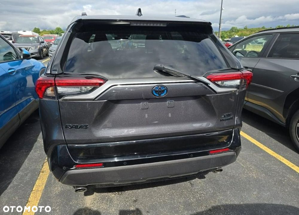 Toyota Rav4 2021 photo 4