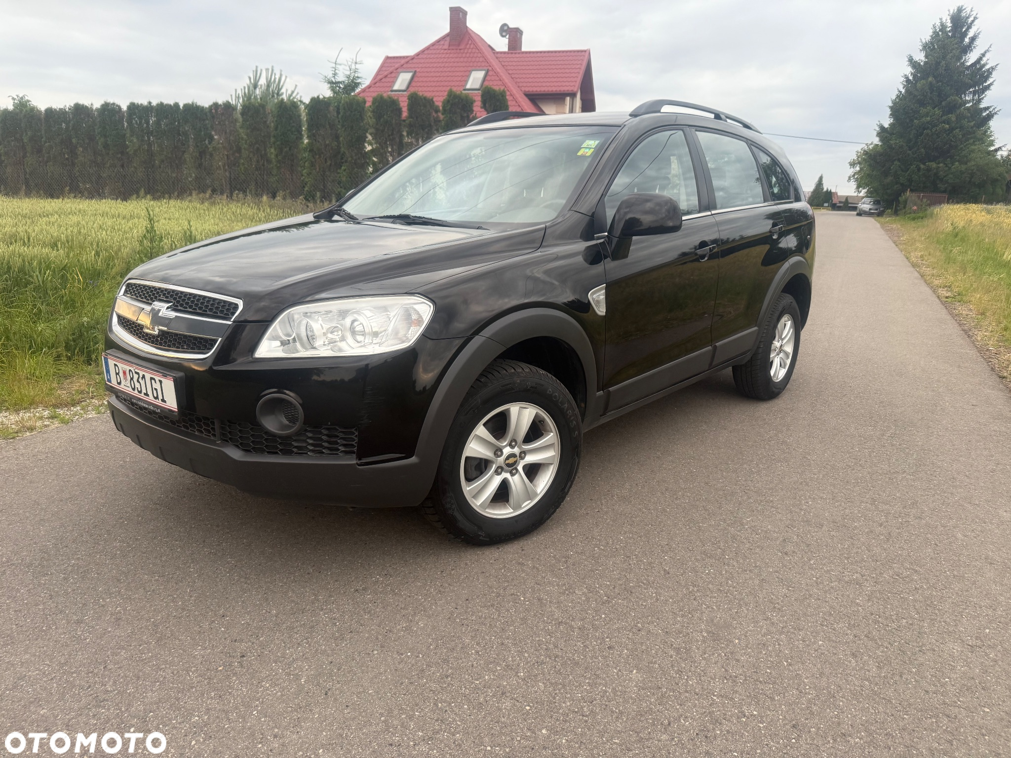 Chevrolet Captiva 2.4 LS 5os - 3