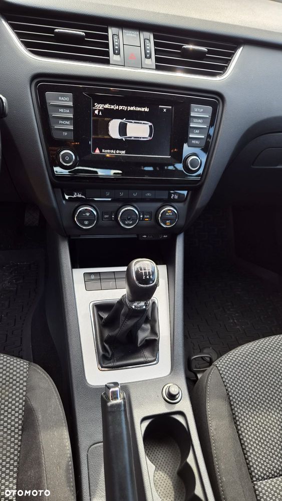 Skoda Octavia 2.0 TDI Edition - 9