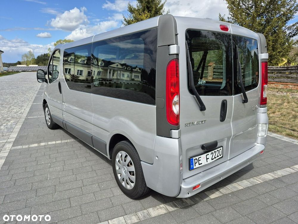 Renault Trafic - 14