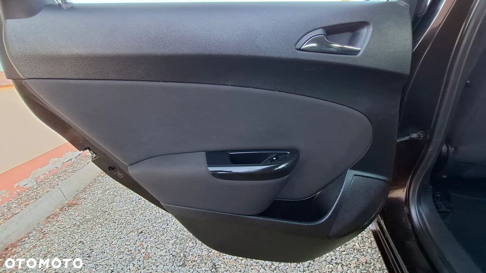 Opel Astra 1.4 Turbo Active - 28