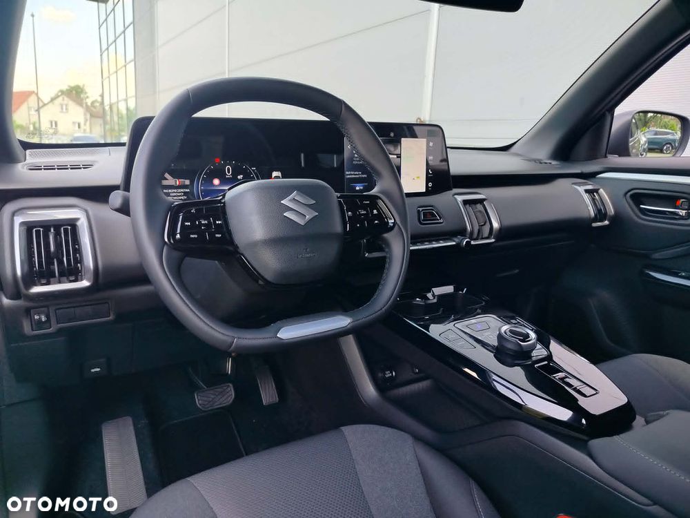 Suzuki e VITARA - 8