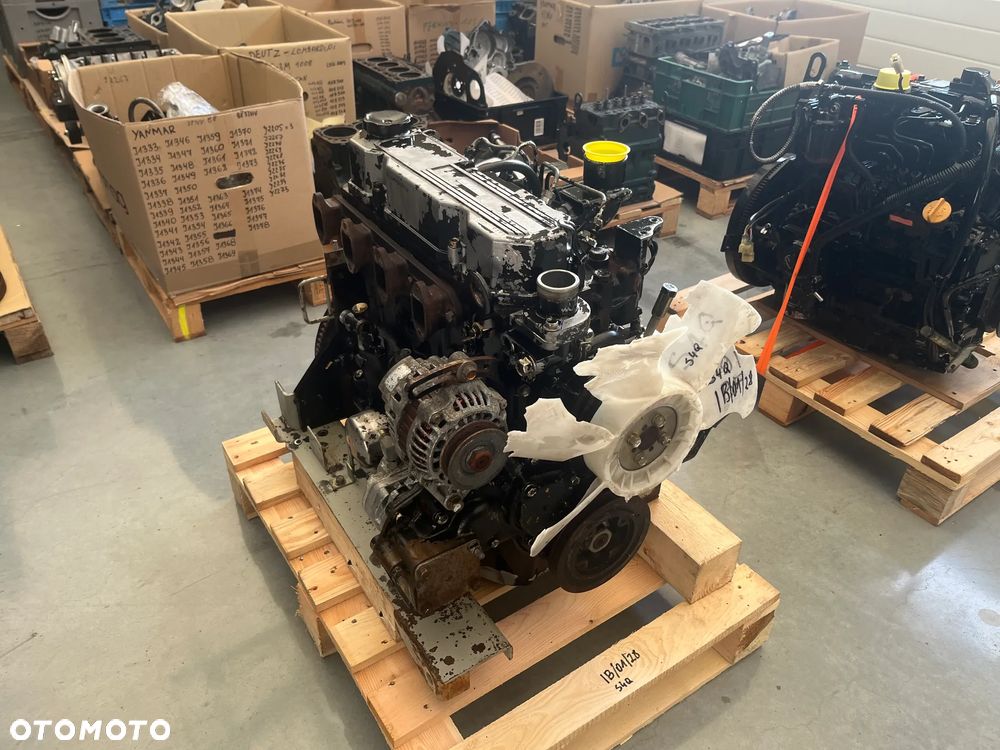 SILNIK Mitsubishi S4Q-13C S4Q 29,4 kW 12601netto - 9