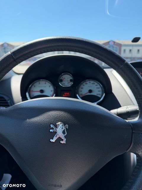 Peugeot 207 CC 120 VTi Premium - 19