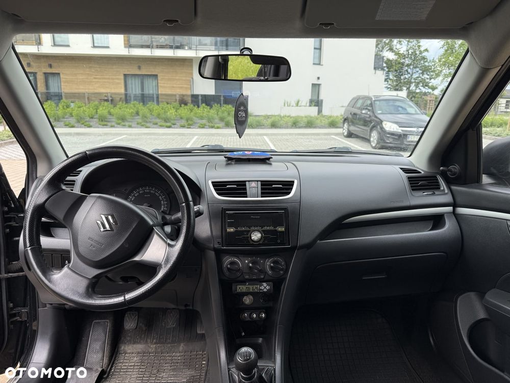 Suzuki Swift 1.2 Club - 20