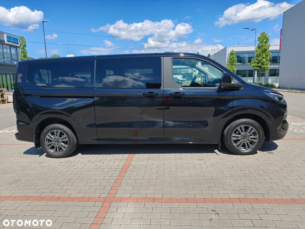 Ford Tourneo Custom 2.0 EcoBlue 320 L2 Titanium - 6