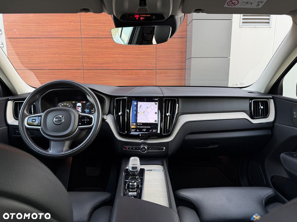 Volvo XC 60 T6 AWD Plug-In Hybrid Inscription - 31