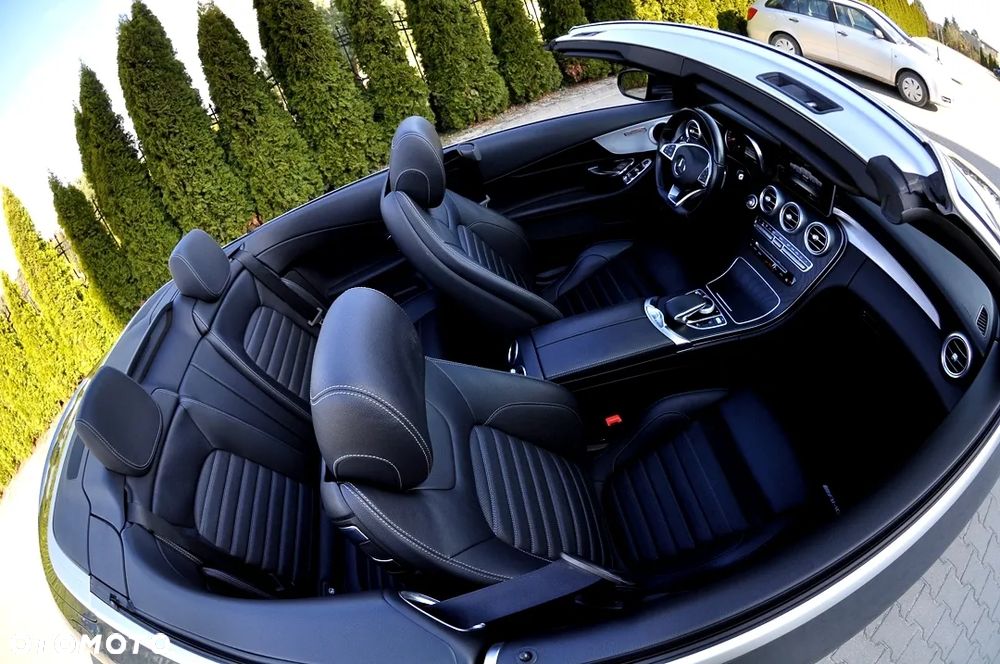 Mercedes-Benz Klasa C 180 Kabriolet 9G-Tronic - 20