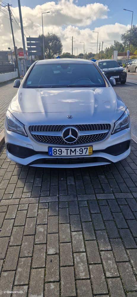 Mercedes-Benz CLA 200 d Shooting Brake AMG Line Aut. - 1