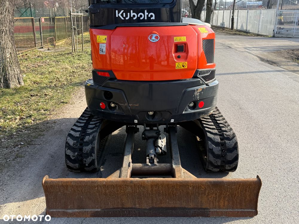 Kubota Minikoparka U36-4 - 4