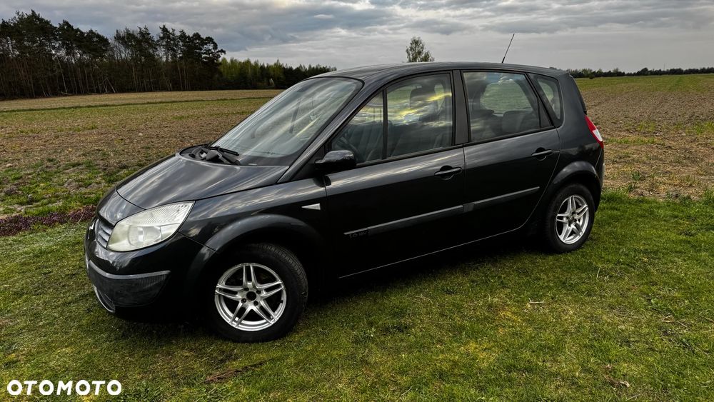 Renault Scenic 1.6 16V Infinity - 2
