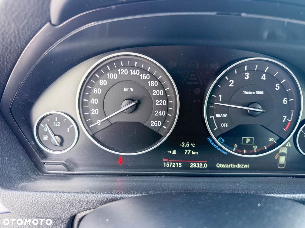 BMW 3GT 320i xDrive Sport Line - 25