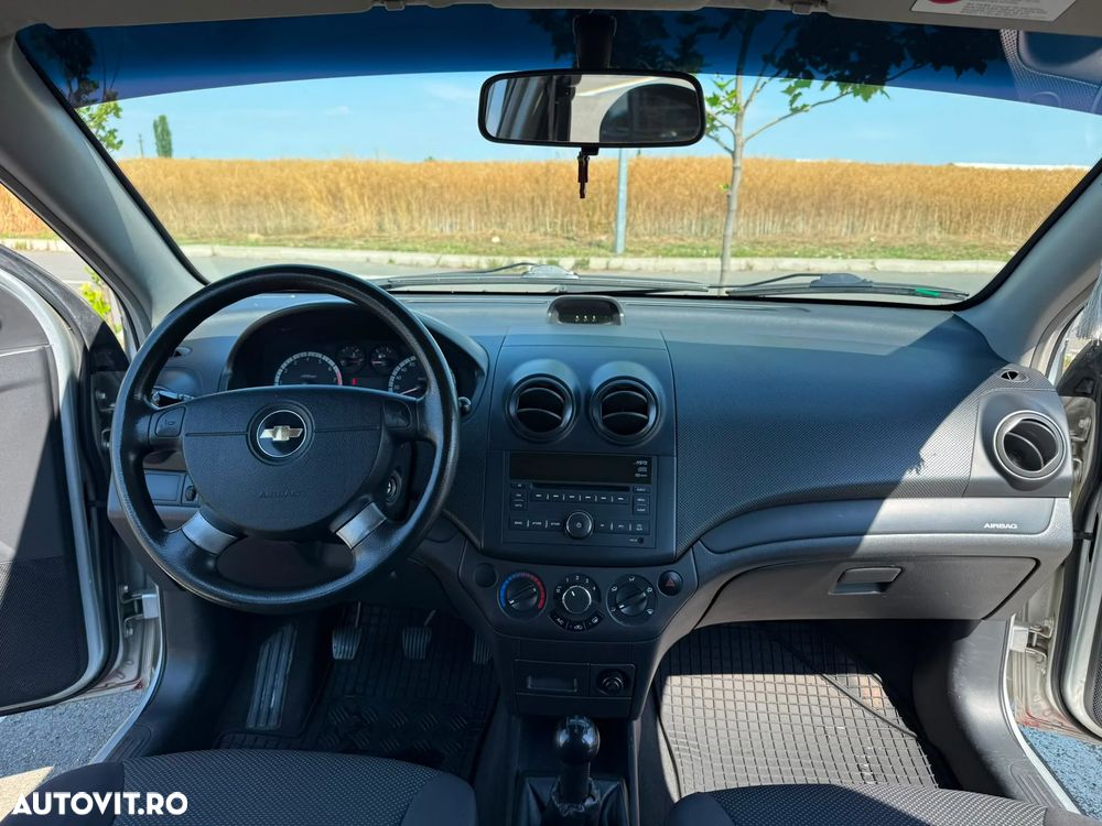 Chevrolet Aveo 1.2i BASE 52 - 9