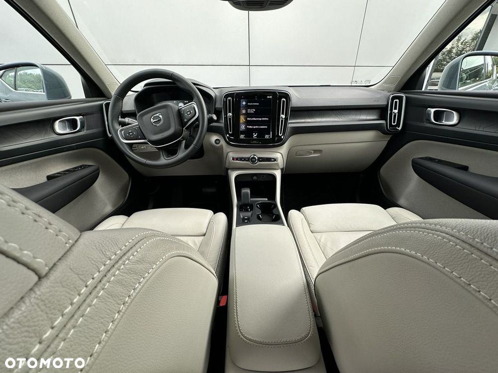 Volvo XC 40 - 20