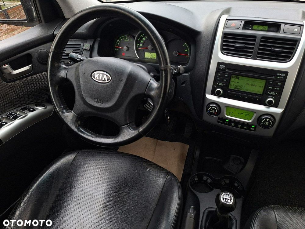 Kia Sportage - 16