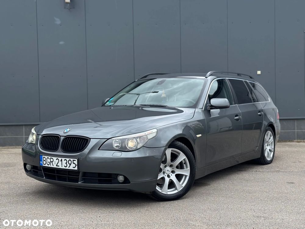 BMW Seria 5 525d - 5