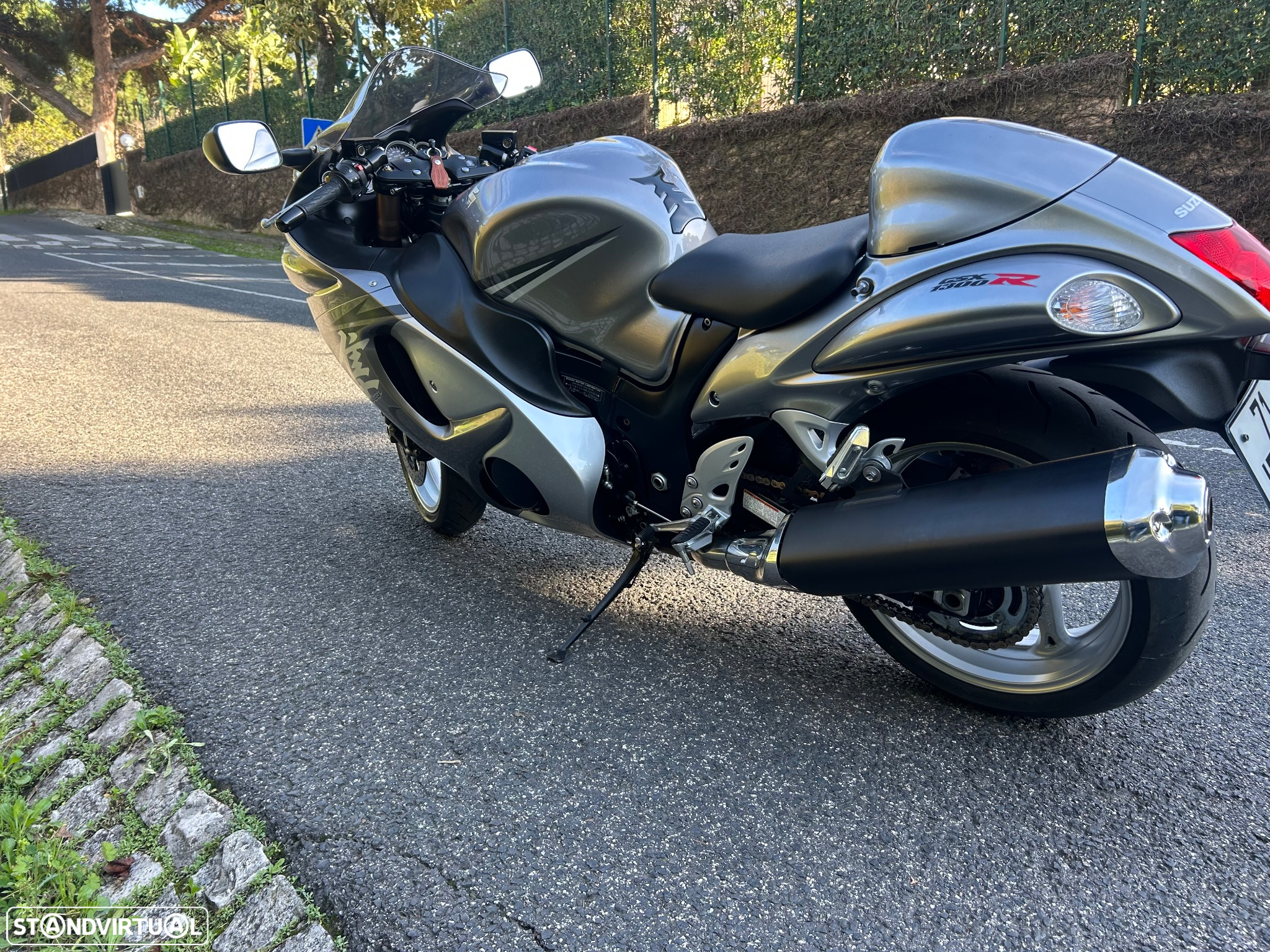 Suzuki GSX-R 1300 Hayabusa - 17