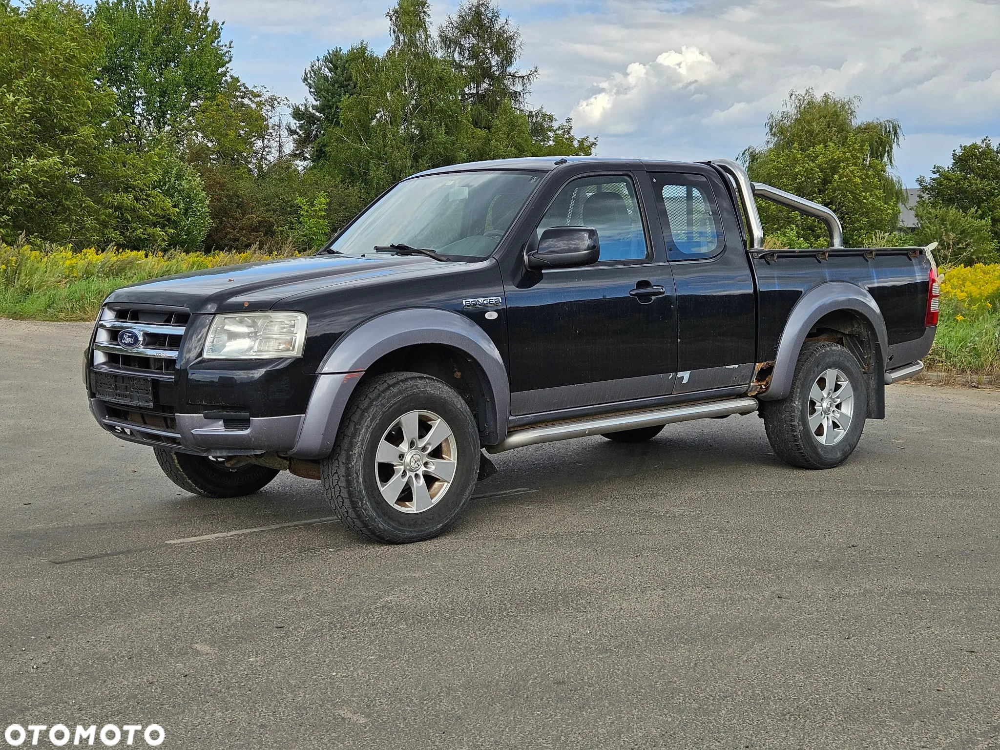 Ford Ranger 2.5 TDCi EC XLT 1 - 8