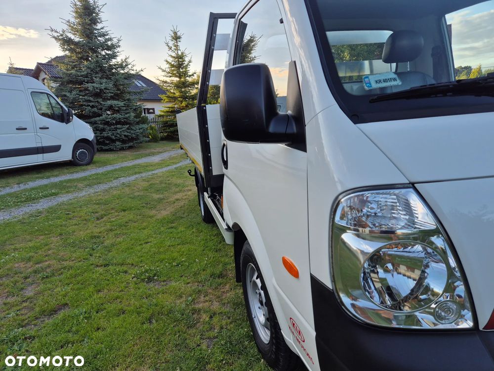 Kia K2900 K2500 - 10