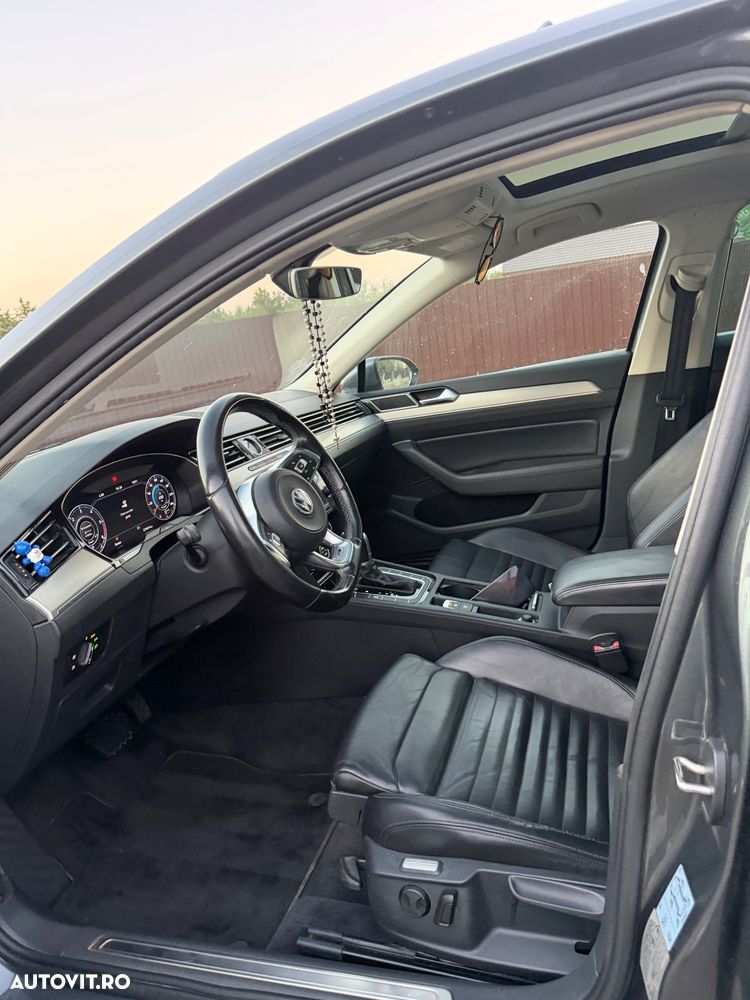 Volkswagen Passat 1.6 TDI SCR DSG Comfortline - 17