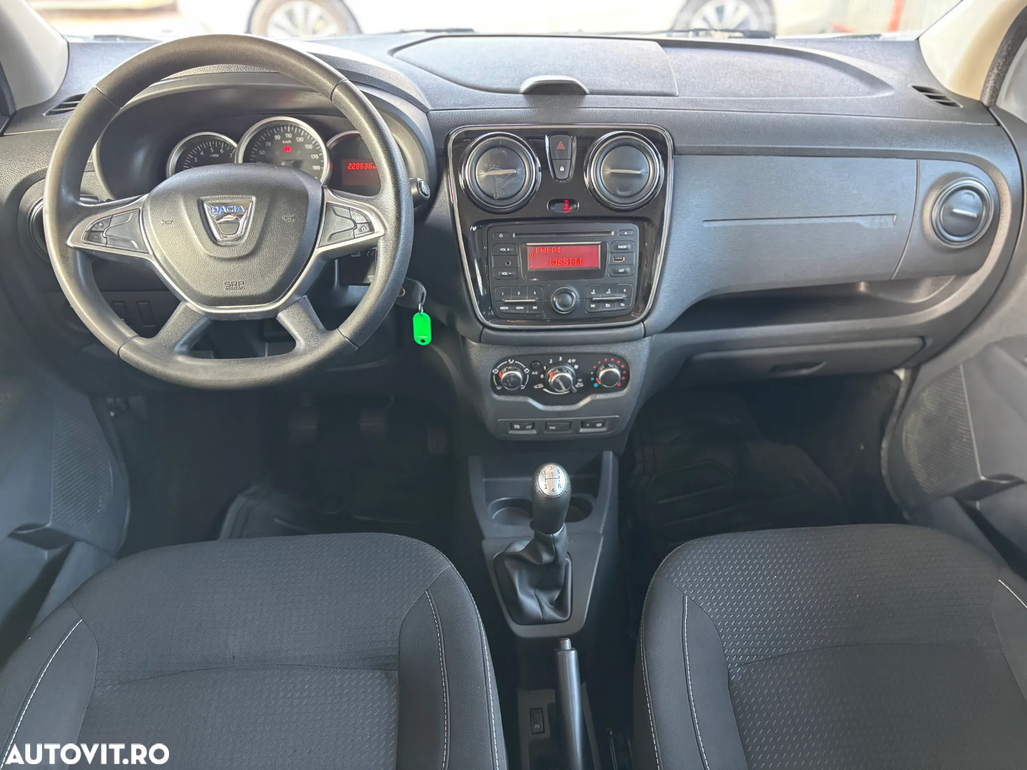 Dacia Lodgy 1.5 dCi 90 CP Ambiance - 31