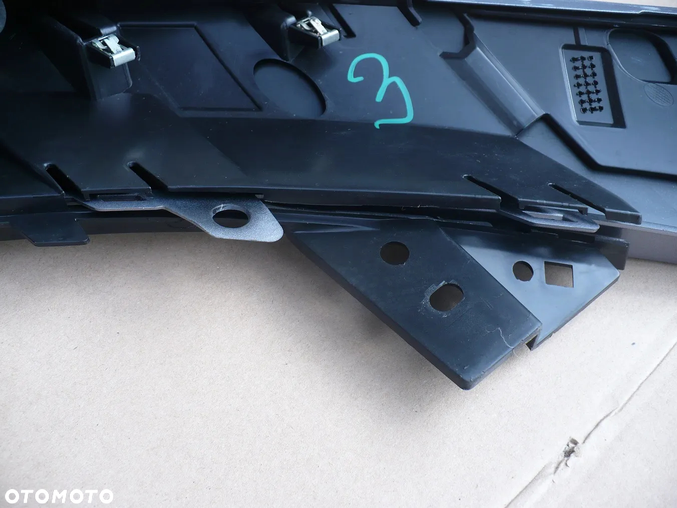 peugeot 508 II 18- model R8 bleda atrapa-grill ORYGI. - 15