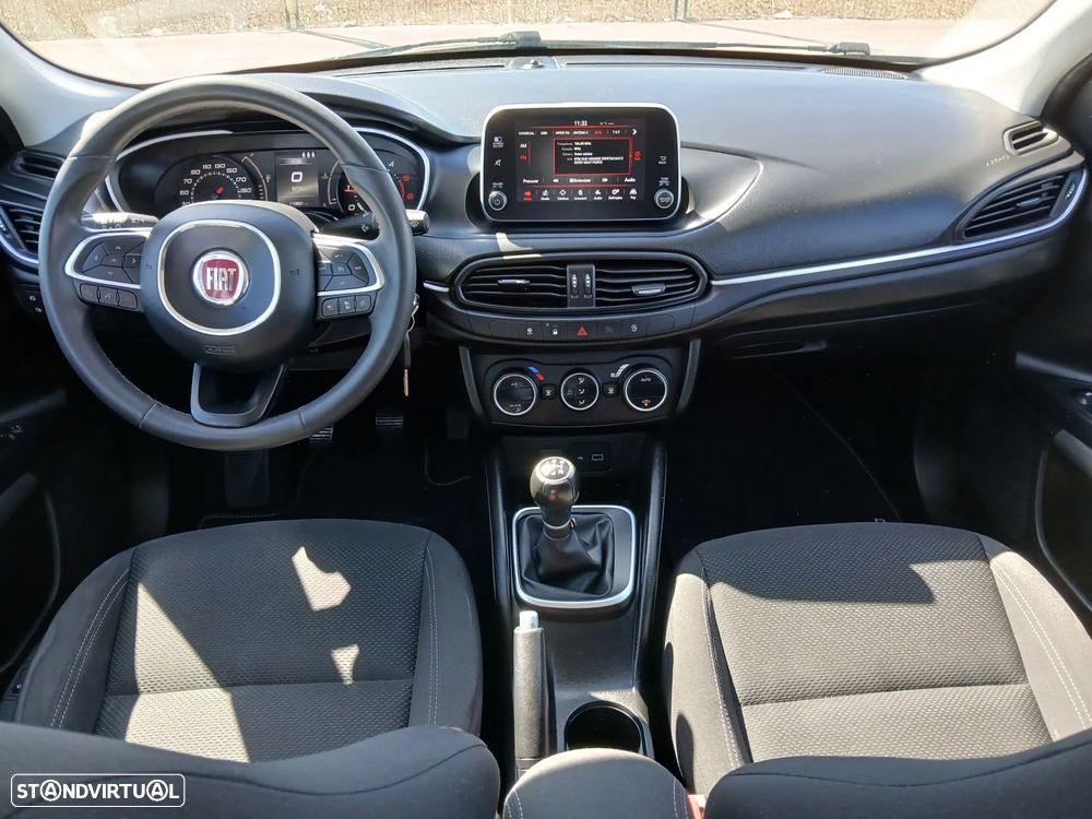 Fiat Tipo Station Wagon 1.3 M-Jet Lounge J17 - 17