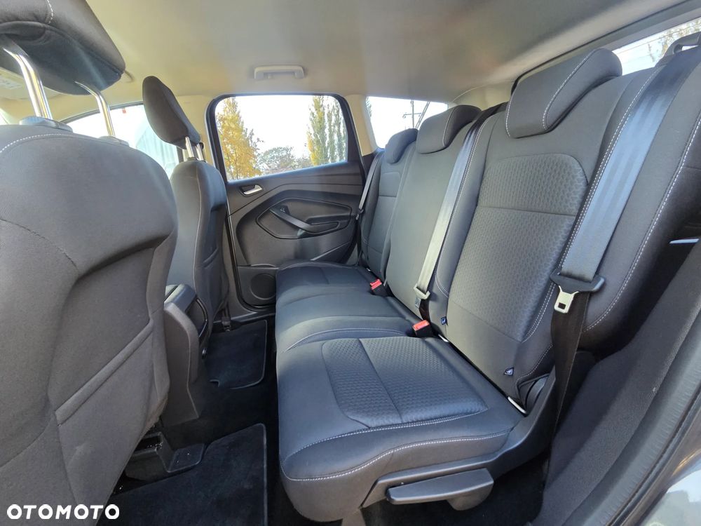 Ford Kuga 1.5 EcoBoost 2x4 Cool & Connect - 26