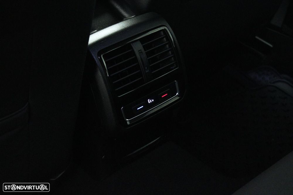 VW Passat Variant 1.4 TSI GTE Plug-in - 42
