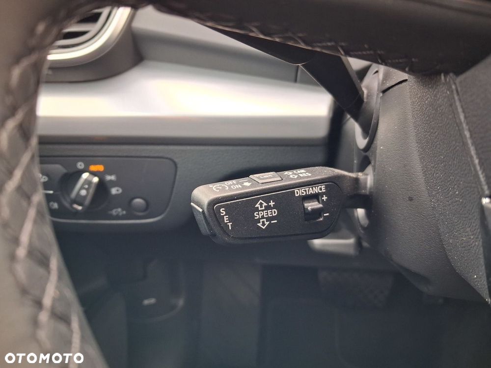 Audi Q5 Sportback - 17