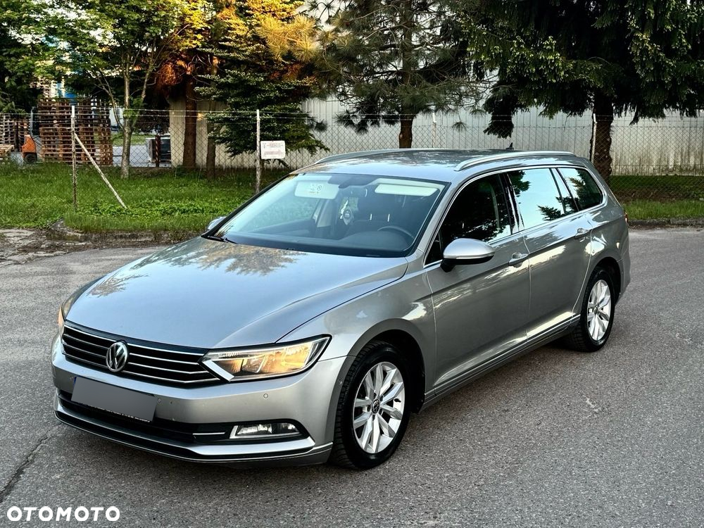 Volkswagen Passat - 17