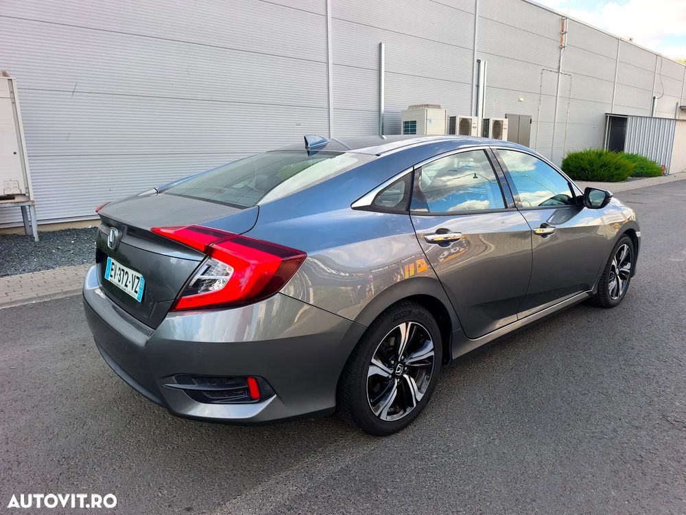 Honda Civic 1.5 VTEC Turbo CVT Executive - 9
